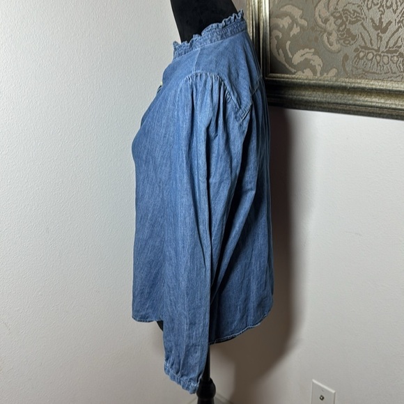 LOFT Chambray Ruffle women’s shirt long sleeves buttoned down top blouse Sz LP - Picture 2 of 5